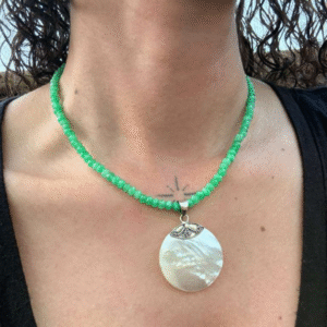 Gargantilha em Pedra Natural de Jade